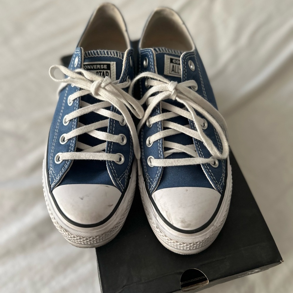 Converse Navy Blue Sneakers